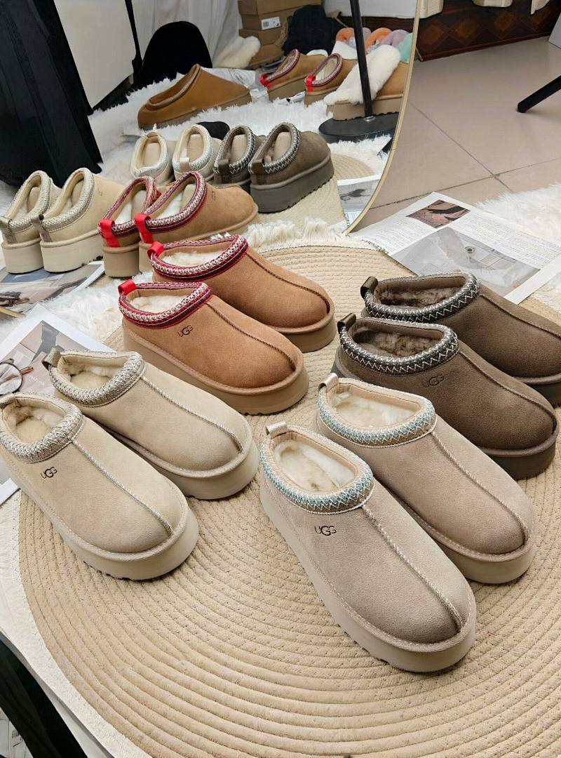 GGXZ077 $56 UGG