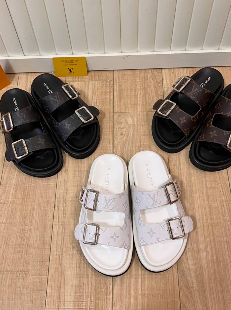 כפכף לואי ויטון 45$