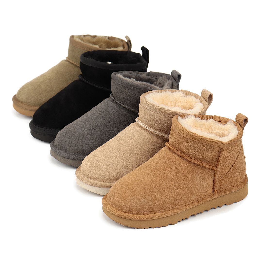 UGG Child HE3998 $32