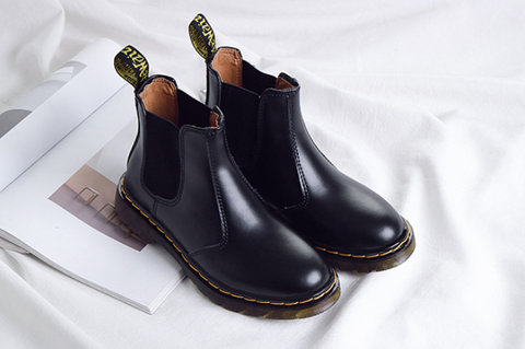 MDBXZ015 $55 DR.Martens