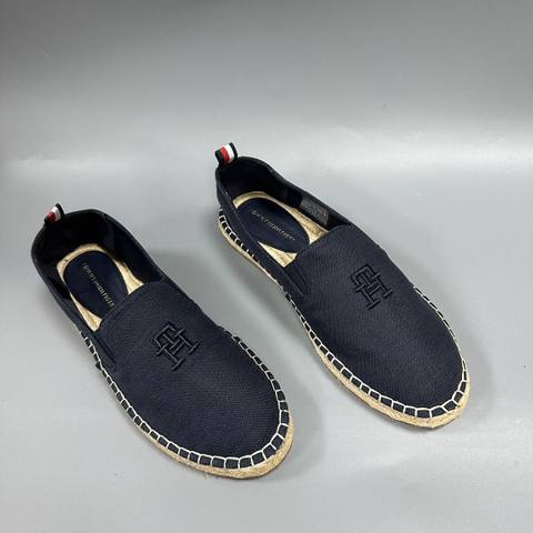 TMXZ003 $50 Tommy Hilfiger