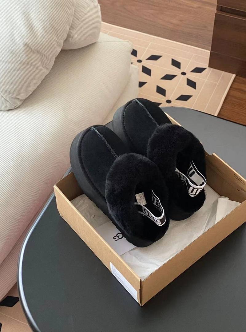 כפכף UGG חורפי הדגם הגבוה