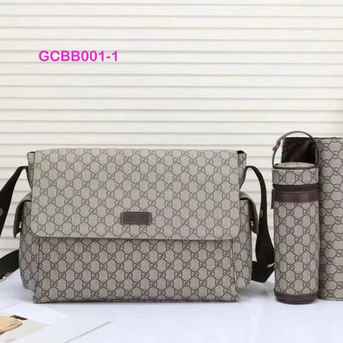 תיק החתלה גוצי מיוחד 85$